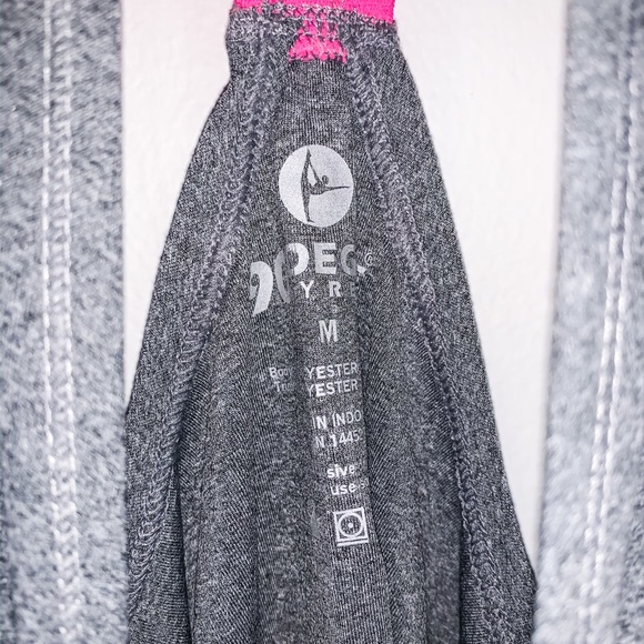 9peg tank - Picture 3 of 5